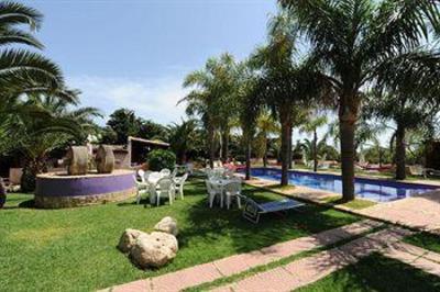 фото отеля La Petrara Resort