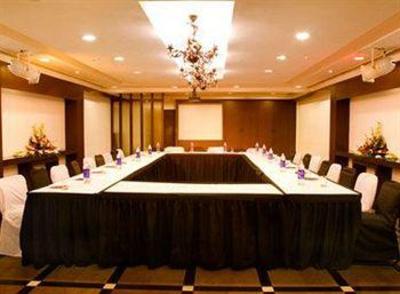 фото отеля Hotel Broadway New Delhi