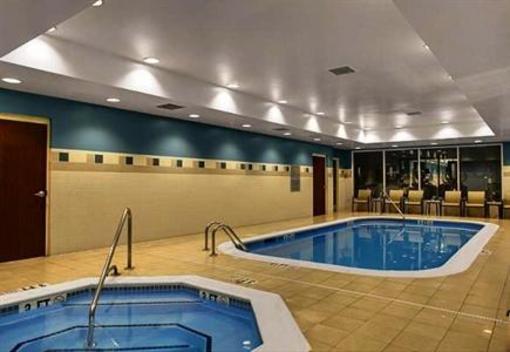 фото отеля Courtyard by Marriott Chapel Hill