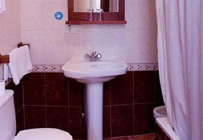фото отеля Hostal El Pilar Madrid