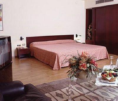 фото отеля Hotel Catalonia Sabadell