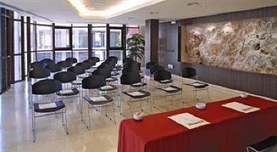 фото отеля Hotel Catalonia Sabadell