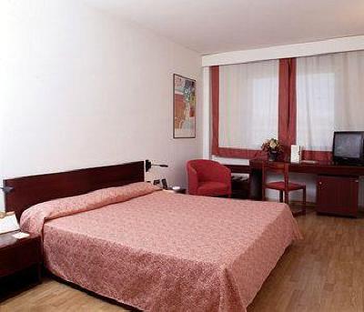 фото отеля Hotel Catalonia Sabadell