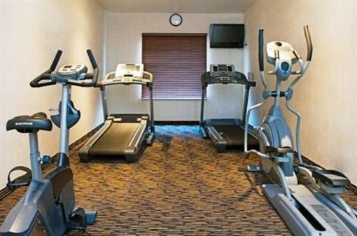 фото отеля Holiday Inn Express Hotel & Suites Prince Albert