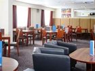 фото отеля Holiday Inn Express Gatwick-Crawley