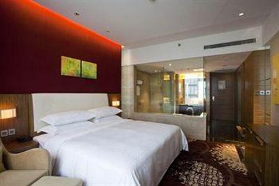 фото отеля Four Points by Sheraton Qingdao Chengyang