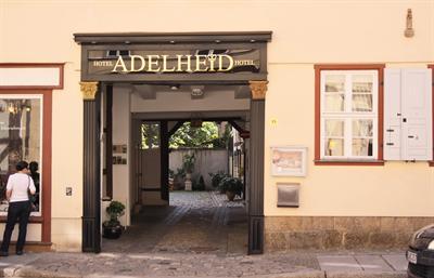 фото отеля Adelheid Hotel Garni