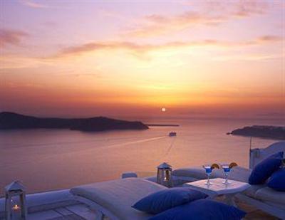 фото отеля Iliovasilema Suites Imerovigli
