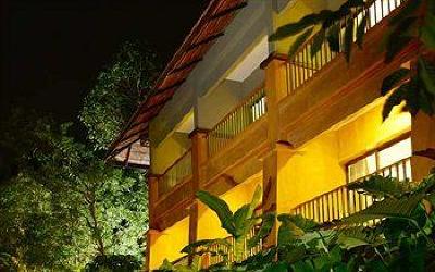 фото отеля Abad Green Forest Hotel Thekkady