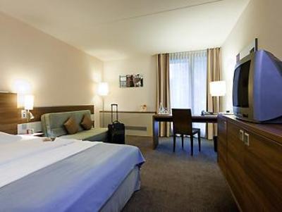 фото отеля Mercure Hotel Stuttgart Sindelfingen An Der Messe