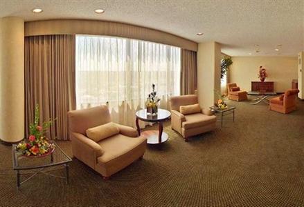 фото отеля DoubleTree by Hilton Kansas City - Overland Park