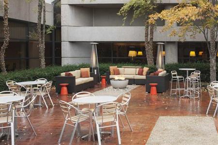 фото отеля DoubleTree by Hilton Kansas City - Overland Park