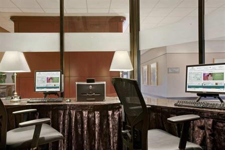 фото отеля DoubleTree by Hilton Kansas City - Overland Park