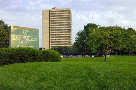 фото отеля DoubleTree by Hilton Kansas City - Overland Park