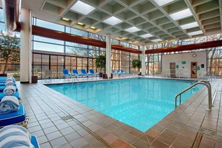 фото отеля DoubleTree by Hilton Kansas City - Overland Park