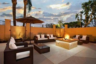 фото отеля Red Lion Hotel Anaheim