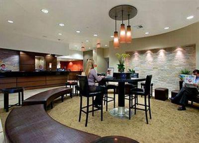 фото отеля Red Lion Hotel Anaheim