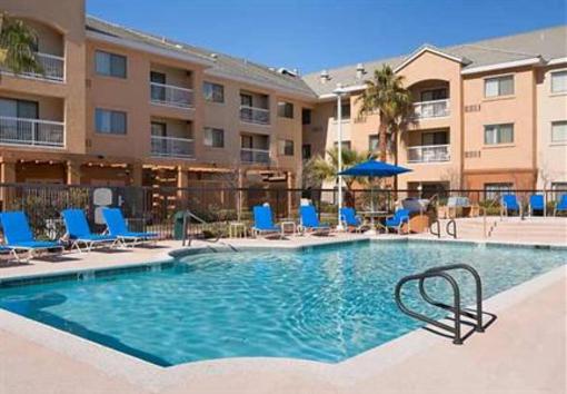 фото отеля Courtyard Las Vegas Henderson/Green Valley