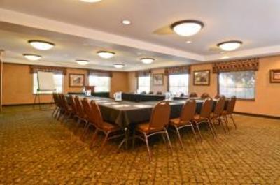 фото отеля Best Western Kelly Inn & Suites Fargo