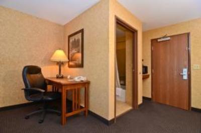 фото отеля Best Western Kelly Inn & Suites Fargo