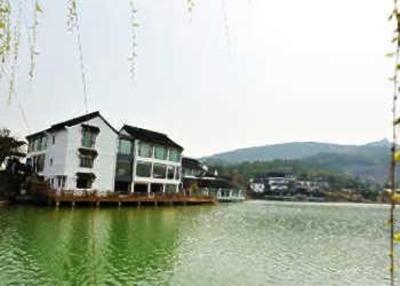 фото отеля Suzhou Yuhu Resort