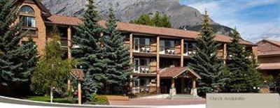 фото отеля High Country Inn Banff