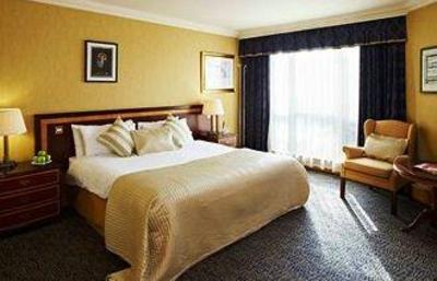 фото отеля De Vere Grand Harbour