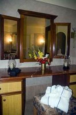 фото отеля Fort Young Hotel