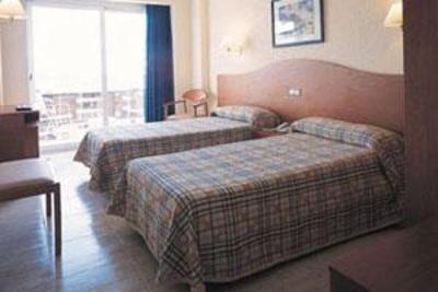 фото отеля Mar Blau Hotel Calella