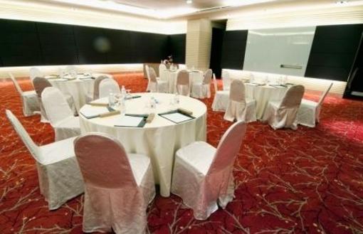 фото отеля Swiss-Garden Hotel