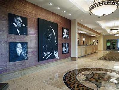 фото отеля Hilton Kansas City Airport