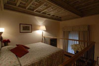фото отеля Hotel Degli Orafi