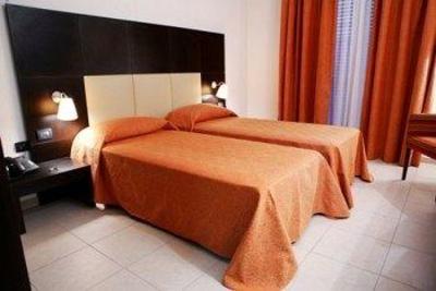 фото отеля Hotel Parlapa