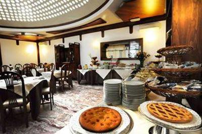 фото отеля Hotel Vittoria Faenza