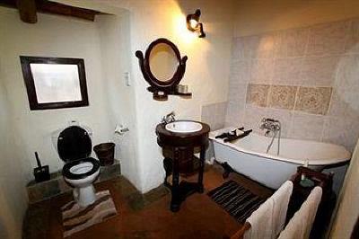 фото отеля Hamilton Parks Country Lodge