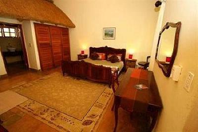 фото отеля Hamilton Parks Country Lodge