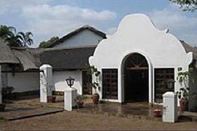 фото отеля Hamilton Parks Country Lodge