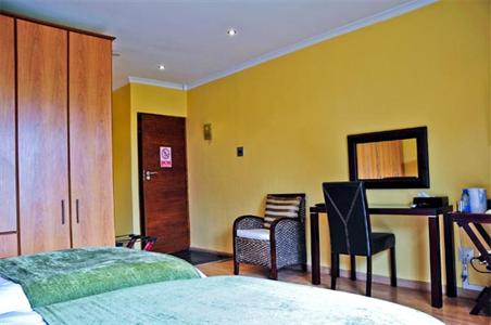 фото отеля Mandalay Beach Guest House