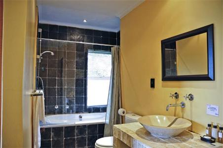 фото отеля Mandalay Beach Guest House