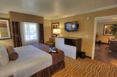 фото отеля Best Western InnSuites Hotel & Suites Phoenix