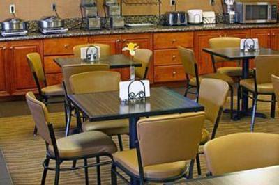 фото отеля Best Western InnSuites Hotel & Suites Phoenix