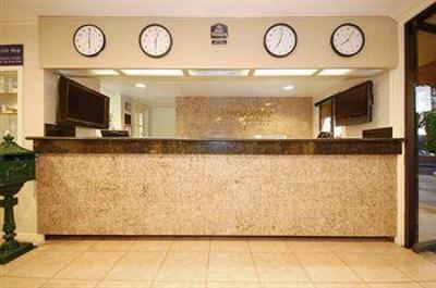 фото отеля Best Western InnSuites Hotel & Suites Phoenix
