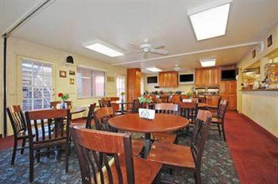 фото отеля Best Western InnSuites Hotel & Suites Phoenix