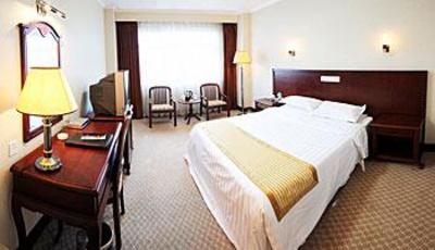 фото отеля Qinhuangdao International Hotel