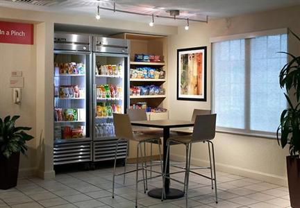 фото отеля Towneplace Suites Boca Raton