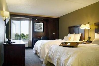 фото отеля Hampton Inn Brookfield