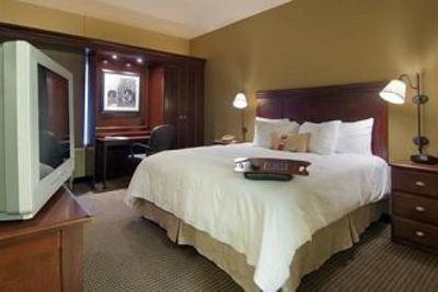 фото отеля Hampton Inn Brookfield