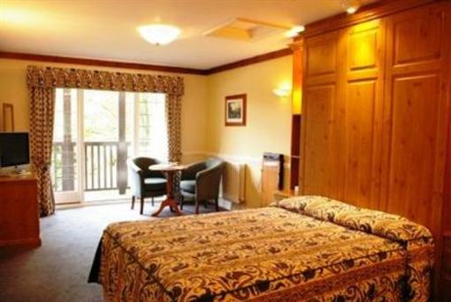фото отеля Farnham House Hotel