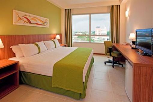 фото отеля Holiday Inn Manaus