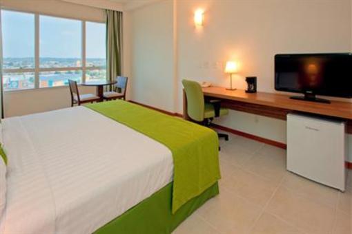 фото отеля Holiday Inn Manaus